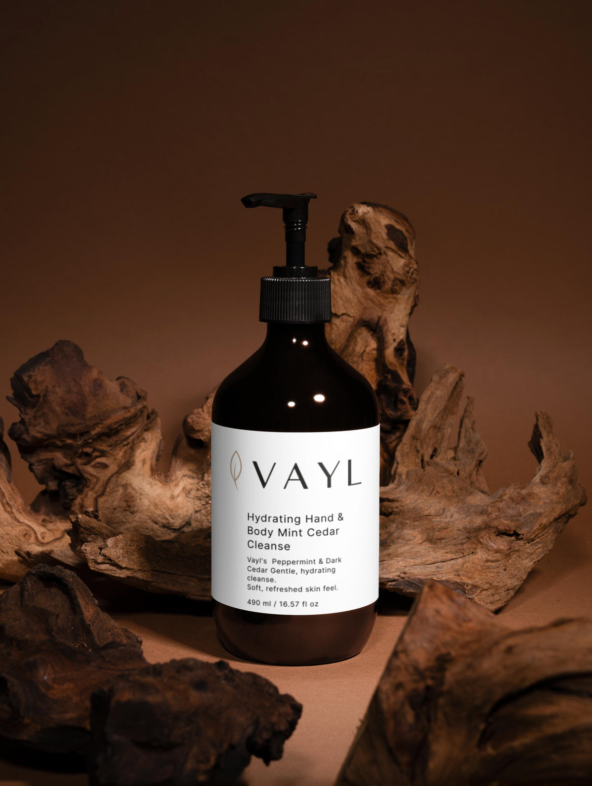 Hydrating Hand & Body Cleanse | VAYL Peppermint & Dark Cedar