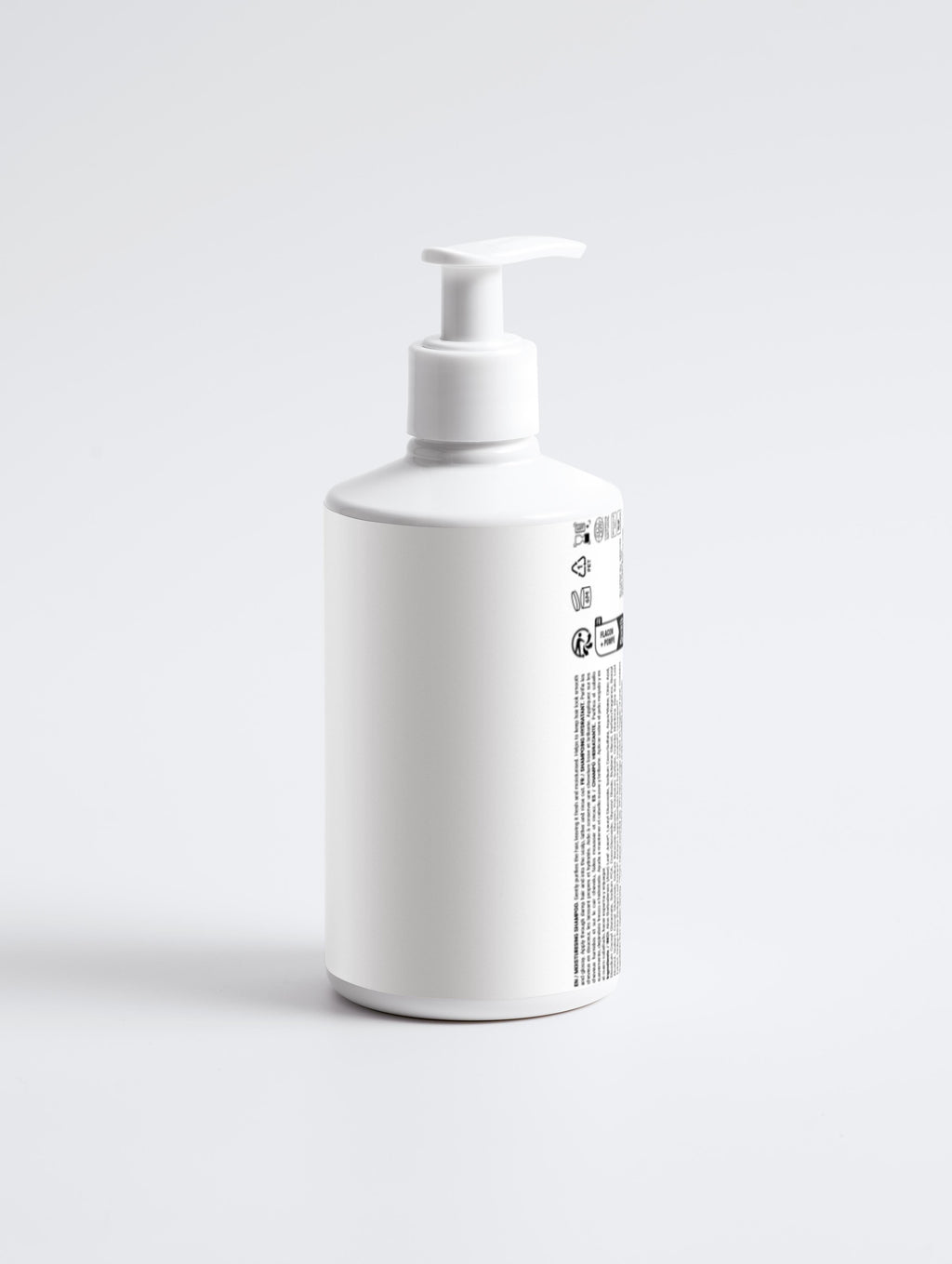 Hydrating Aloe Shampoo | VAYL SmoothWash Cleanse